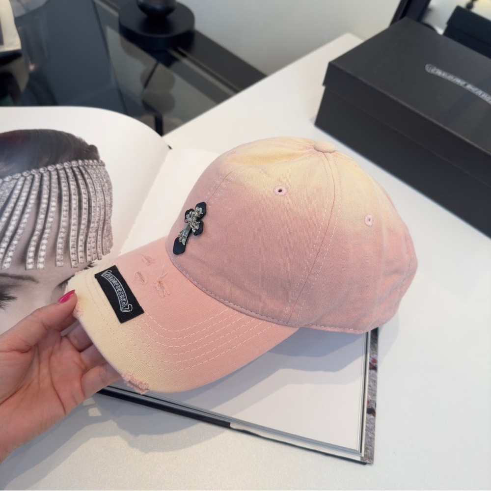 Chrome Heart Pink Gradient Beanie with a head circumference of 57cm - Picture 2 of 6